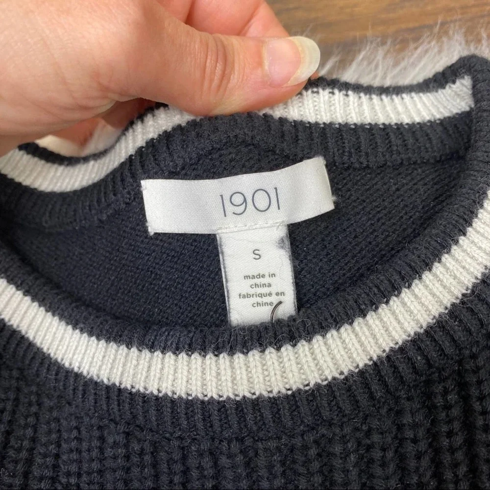 1901 dual color crew neck sweater small - Picture 3 of 5